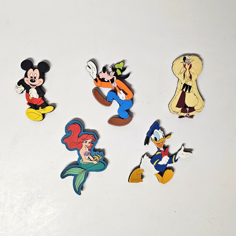 Vintage Disney Applause Magnet set of 5 (including Cruella Di Vil, Ariel, etc)
